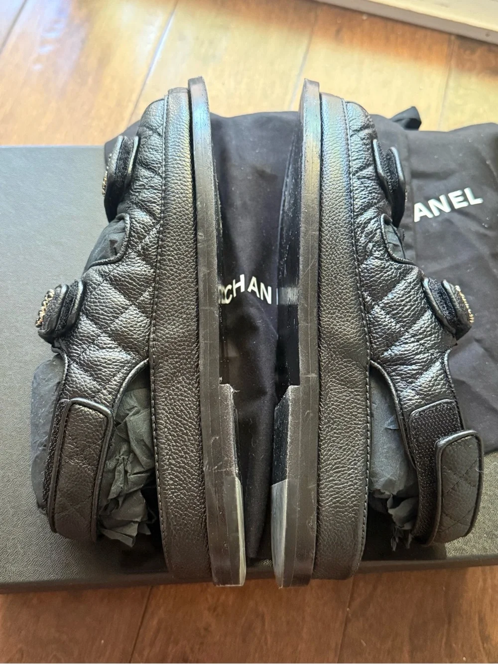 CHANEL Grained Calfskin Quilted Leather Velcro Dad Sandals 37 Black - AUTHENTIC